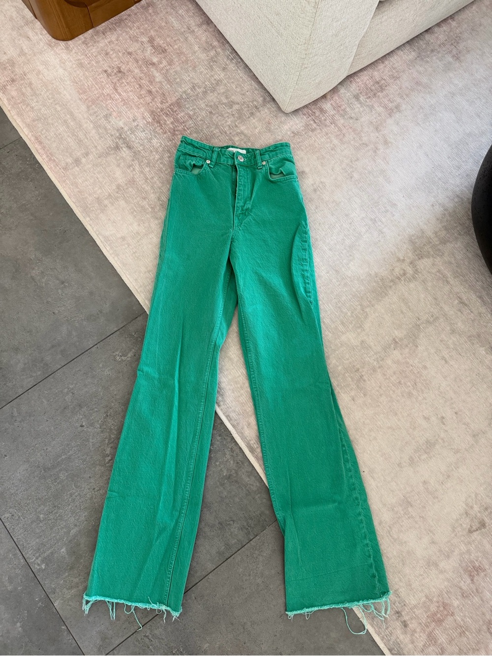 Zara Women’s Green High-Rise Wide Leg Jeans